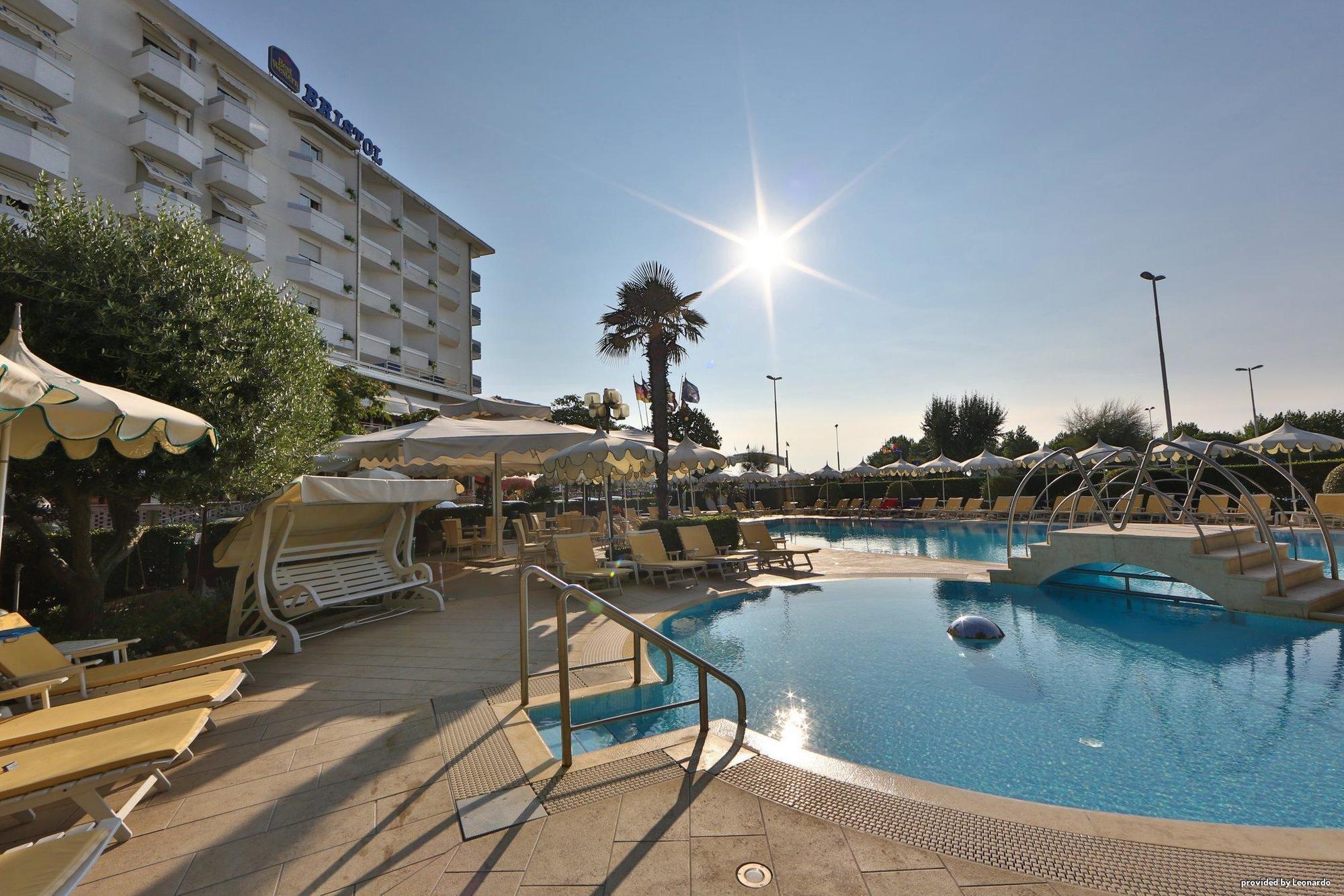 Bristol Hotel 4*
